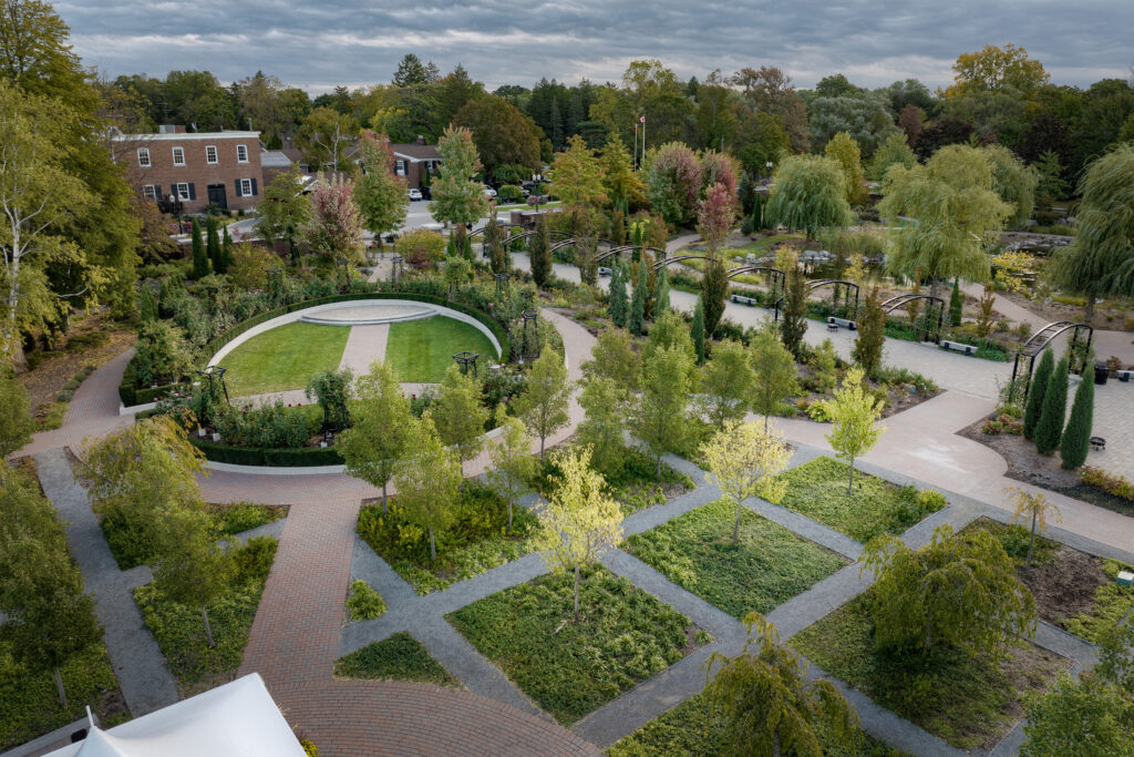 6_Pillar and Post_Complete_Rose Garden_HIGHRES